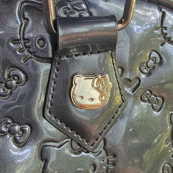 Hello Kitty Loungefly X Sanrio Tote *EUC* - Picture 8 of 16